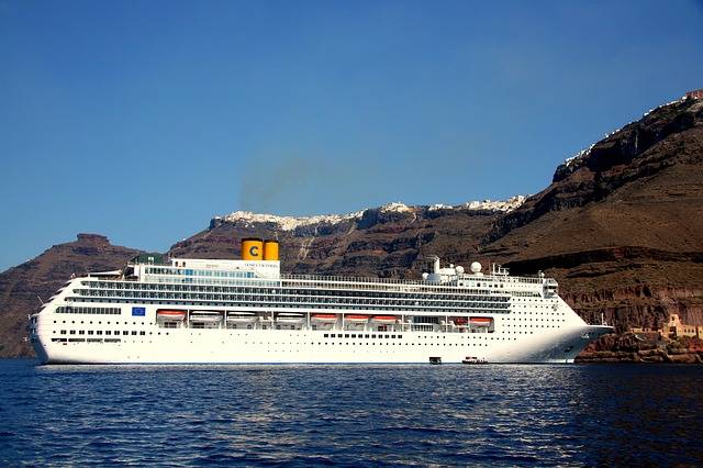 Quel ferry prendre pour rejoindre les Cyclades?